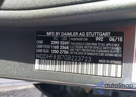 2016 Mercedes-Benz E 350 4Matic z USA, uszkodzony, nr VIN WDDHF8JB7GB223723
